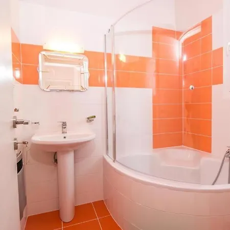 Regina - Luxury And Comfort Villa *