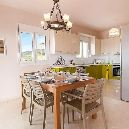 Regina - Luxury And Comfort