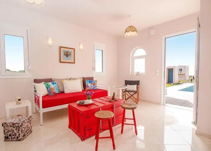 Regina - Luxury And Comfort Villa Lachania