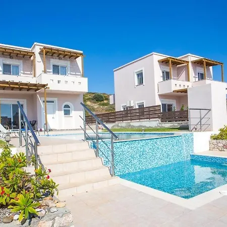 Regina - Luxury And Comfort Lacónia