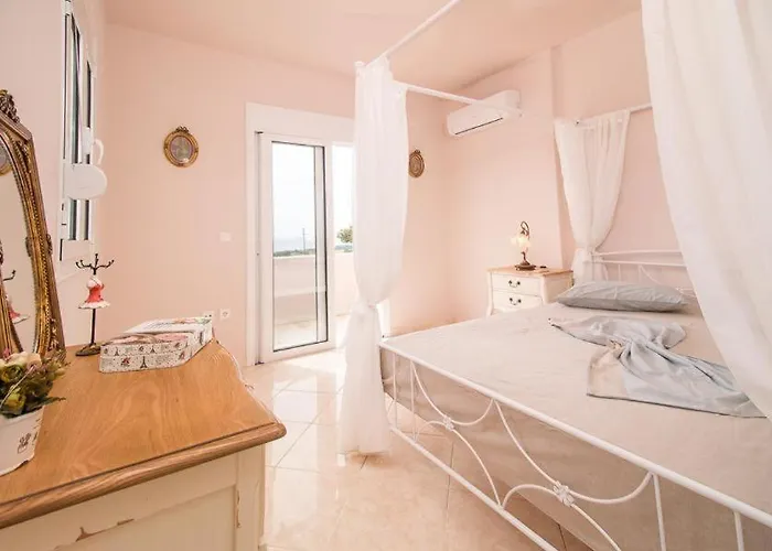 Regina - Luxury&comfort Lakhania